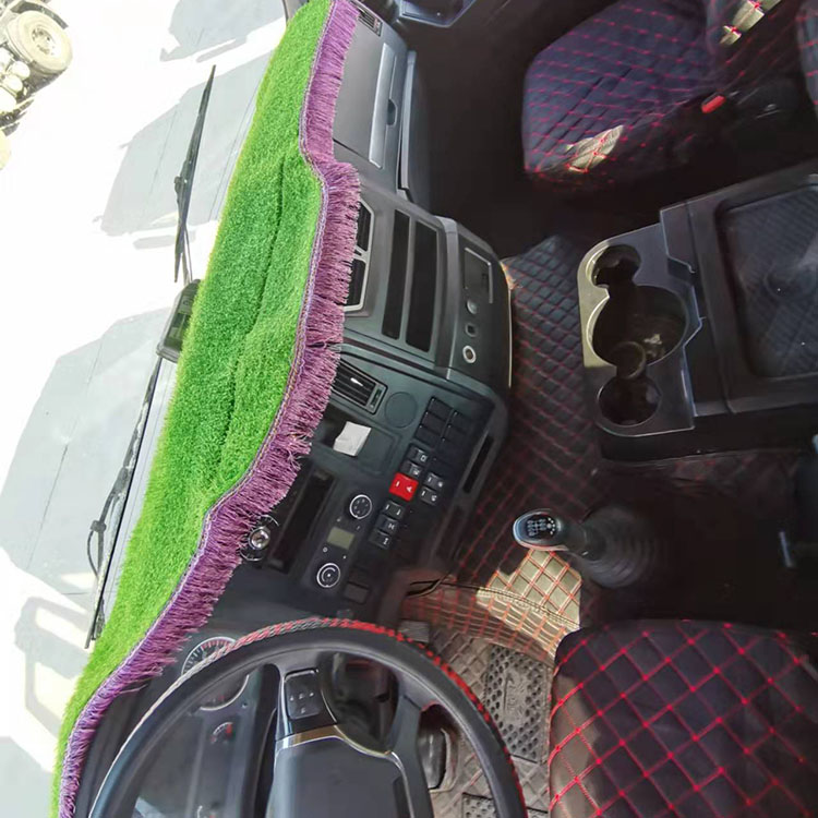 二手德龍牽引車(chē)銷售 九成新雙驅(qū)輕體車(chē)頭，支持分期付款